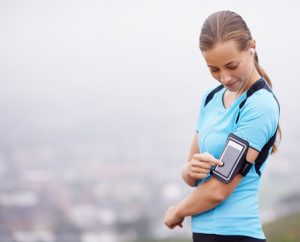 woman with wearable technology for sport