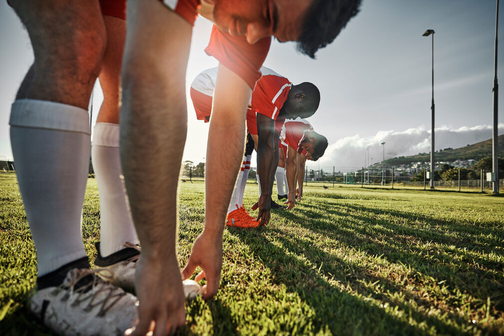 Reflex Before Workout - group of trainers doing reflexes